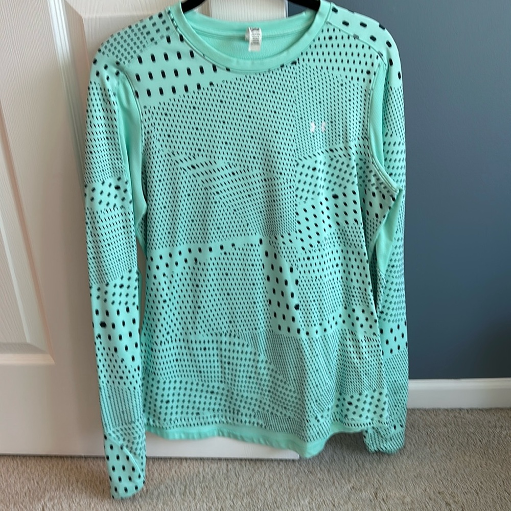 Under Armour  Top